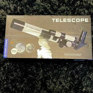 NEW THAMES & KOSMOS TELESCOPE